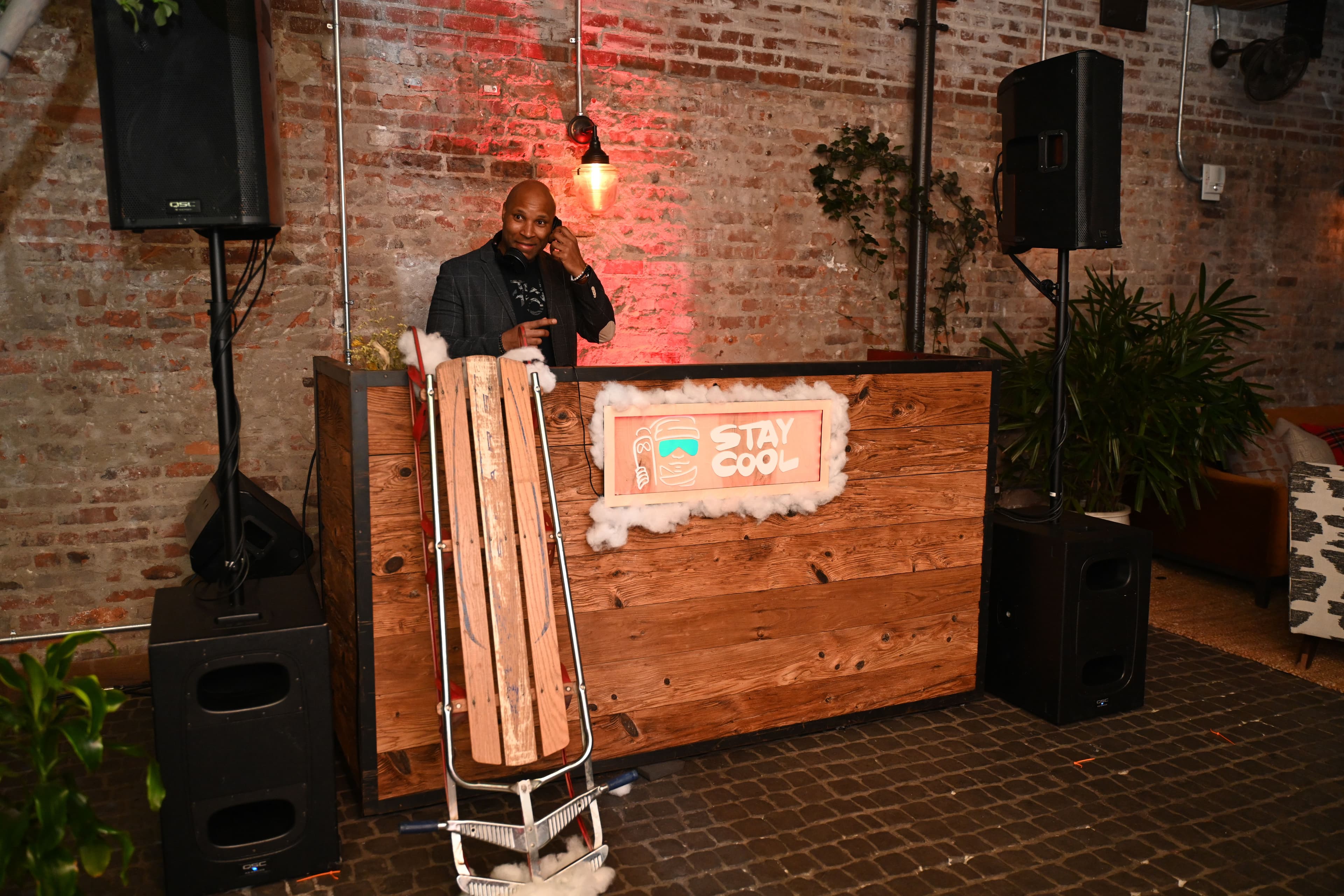 Meta Ski Lodge Holiday Party — photo 3